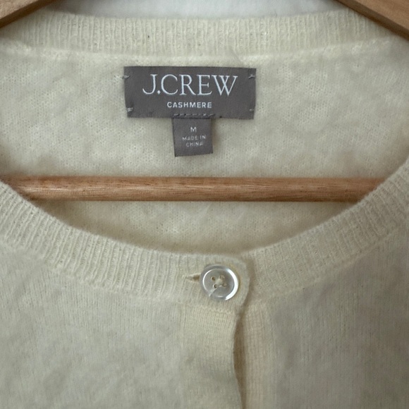 J.Crew Brushed Cashmere Cropped Cardigan Sweater in Warm Ivory, Size M - Picture 8 of 9